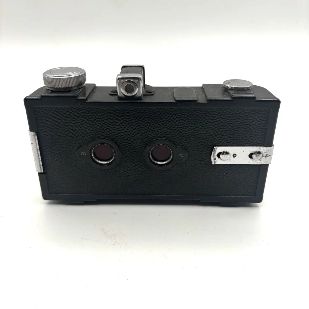 VINTAGE 1950s SPARTUS MINIATURE 35mm CAMERA UNTESTED.